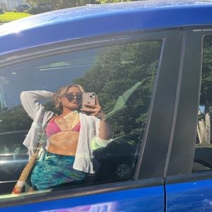 Meet your Posher, Ava